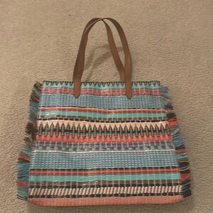 Stella Dot Aloha tote style exclusive. Like new!!